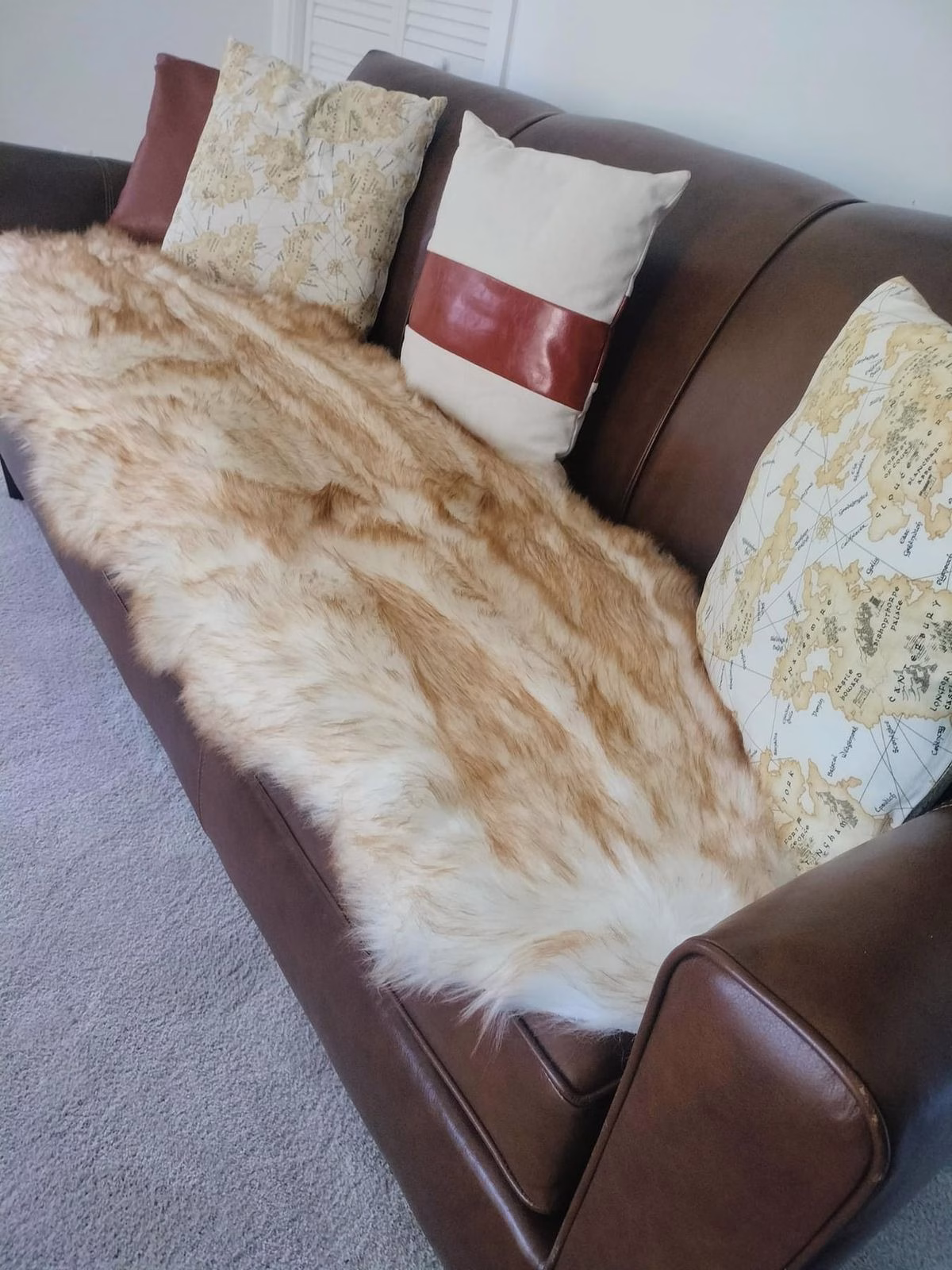 Faux Fur Multipurpose Decorative Throw Rugs - Image 7