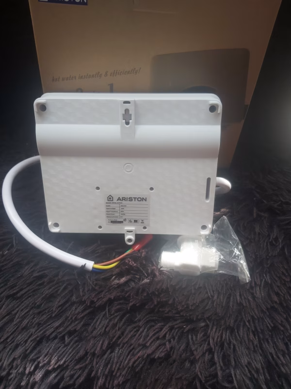 Ariston DSK-55A Instant Water Heater - Image 3