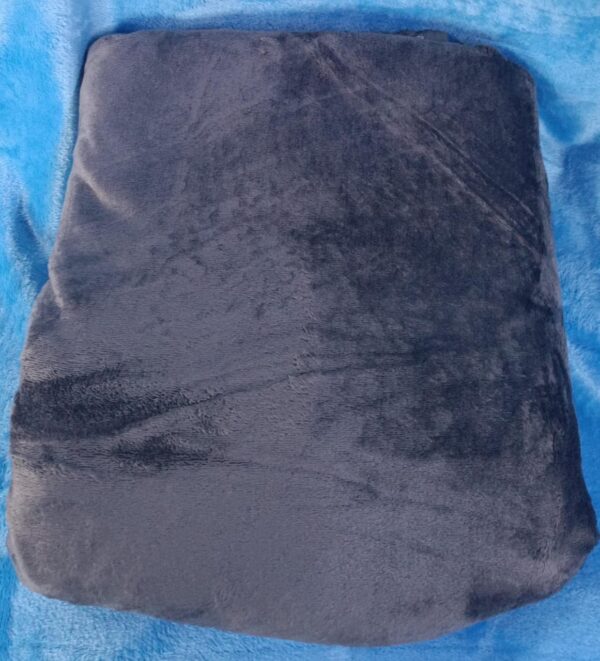 Coral Fleece Throw Blankets - Image 9