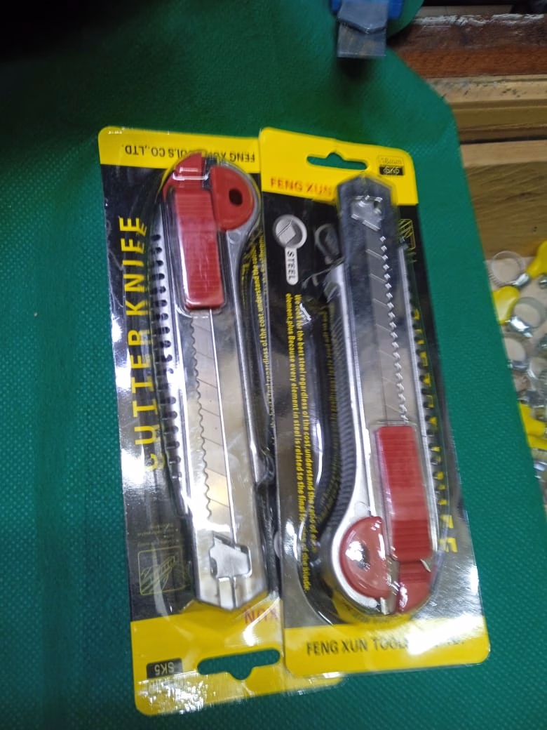 Generic Box Cutter Knife