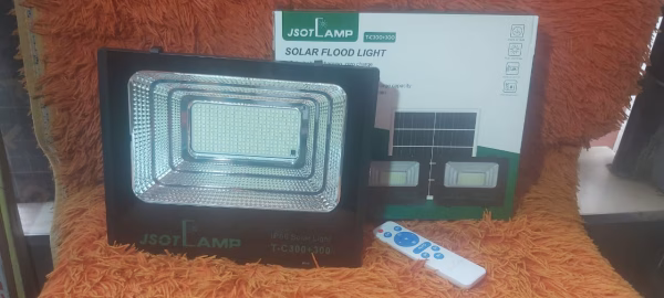 JSOT 2-IN-1 Solar Floodlight with Solar Panel - Image 4