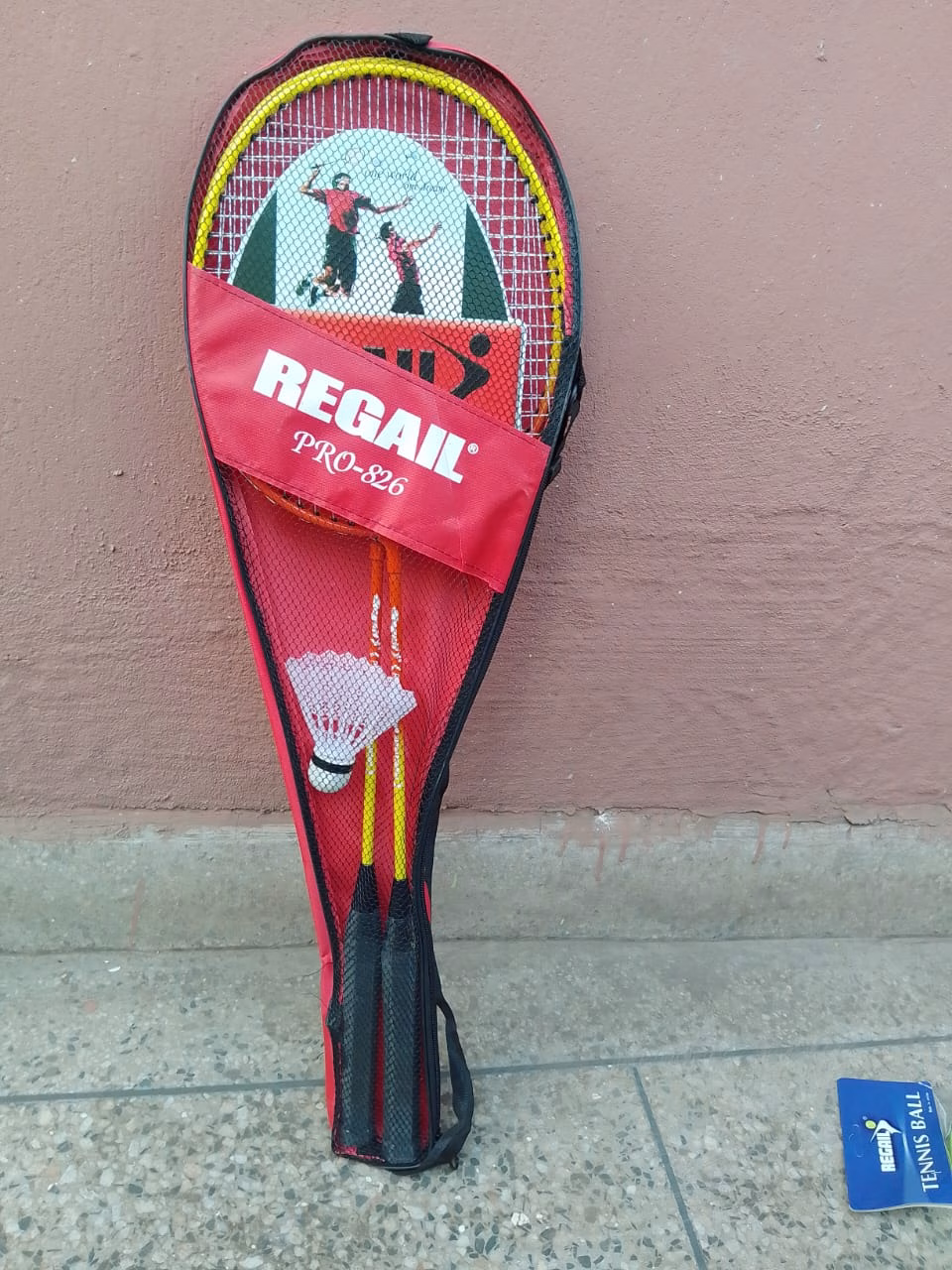 REGAIL 3Pcs Badminton Racket Set