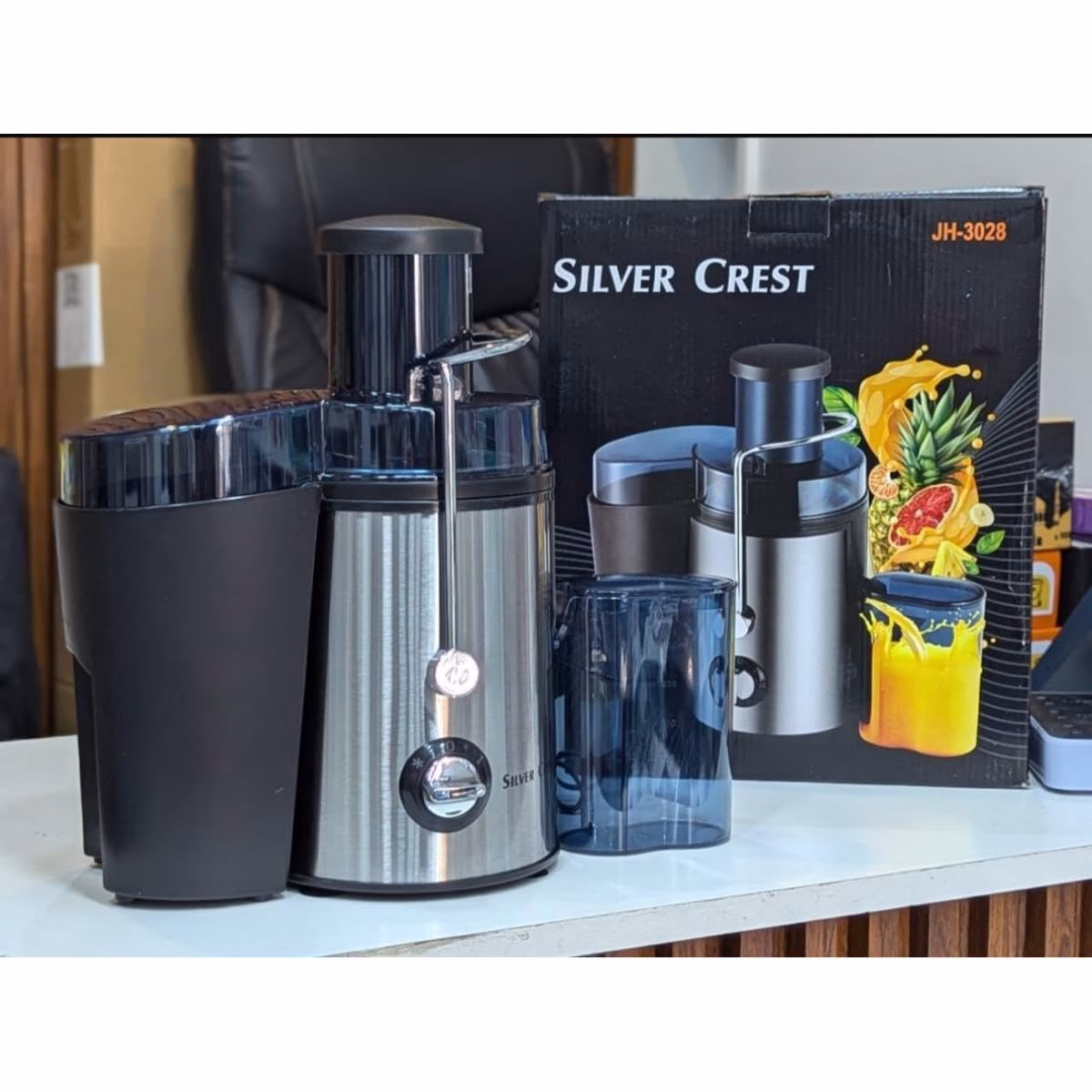 Silvercrest JH3028 800W Juice Extractor - Image 2