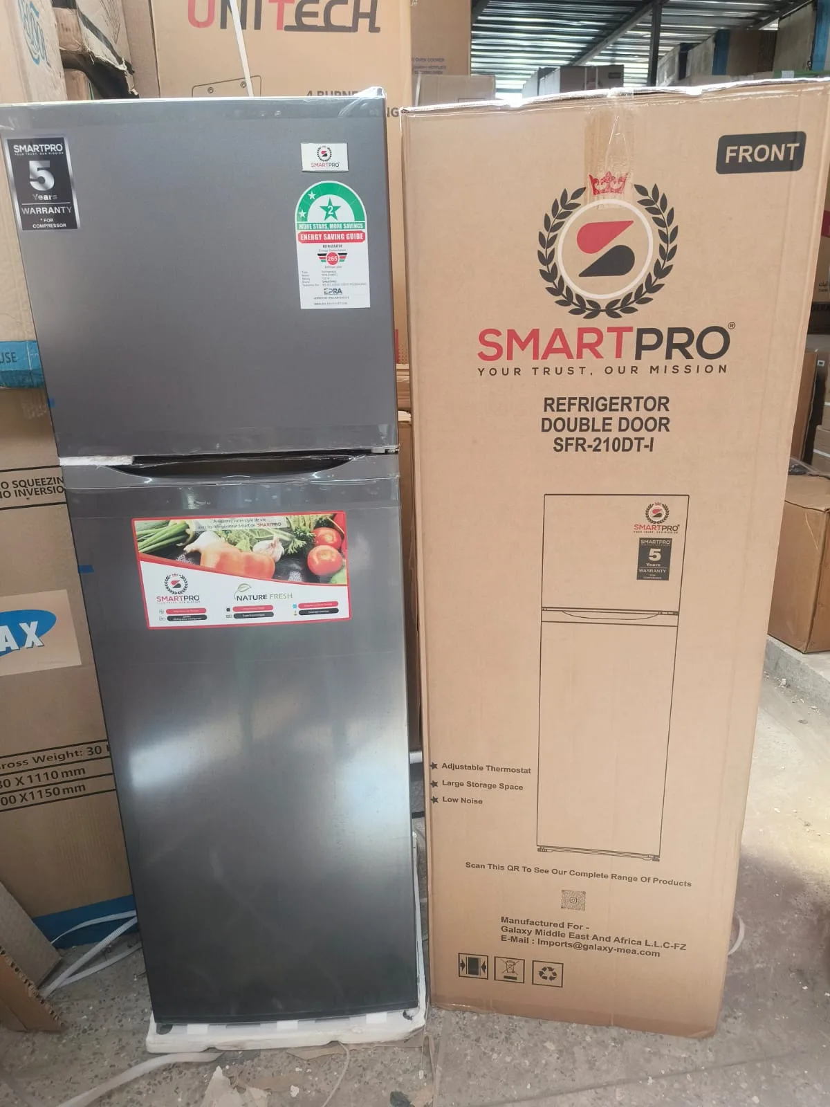 SmartPro SFR-210-DT-I 170L Double Door Refrigerator - Image 4