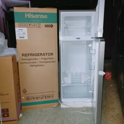 Hisense REF124DR 128L Double Door Refrigerator